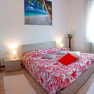  Apartamento Ampio Vicino Al Centro Di Treviso, Parcheggio Gratuito
